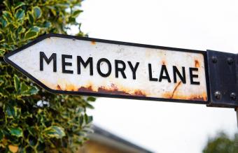 Segnaletica stradale per Memory Lane 