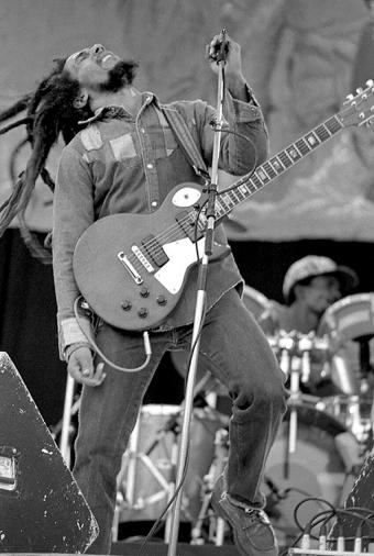 Bob Marley dal vivo in concerto 